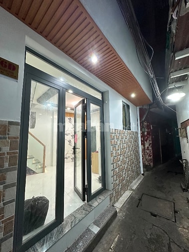 Nhà quận 10 gần chung cư Ấn Quang