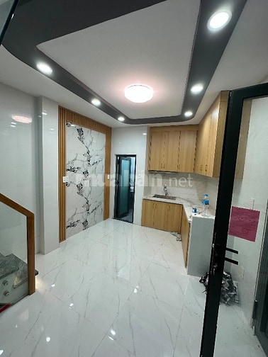 Nhà quận 10 gần chung cư Ấn Quang