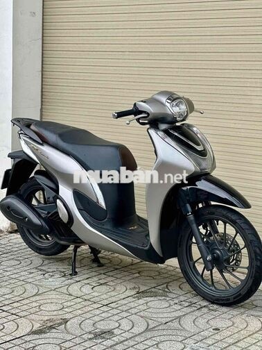 Honda SH Mode 2023 Bạc Đúng đồng hồ