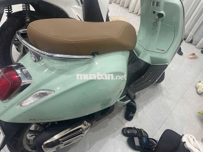 Piaggio Vespa Primavera Xanh ngọc