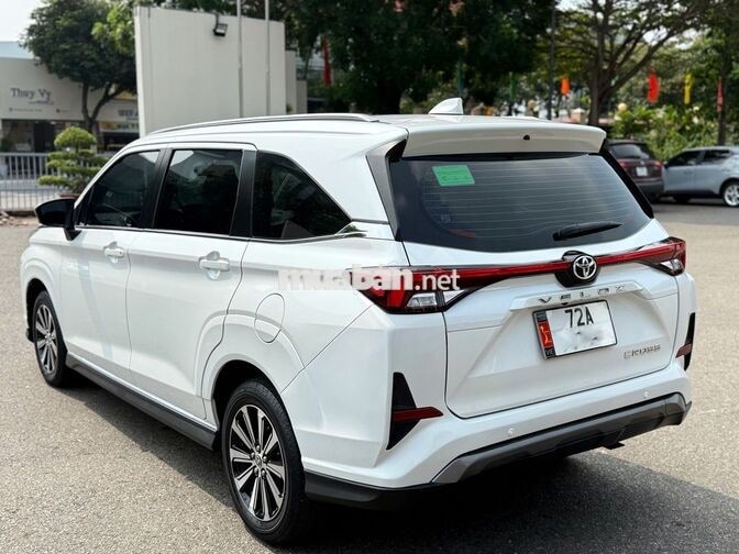 Toyota Veloz 2023 Trắng tự động Nhập khẩu