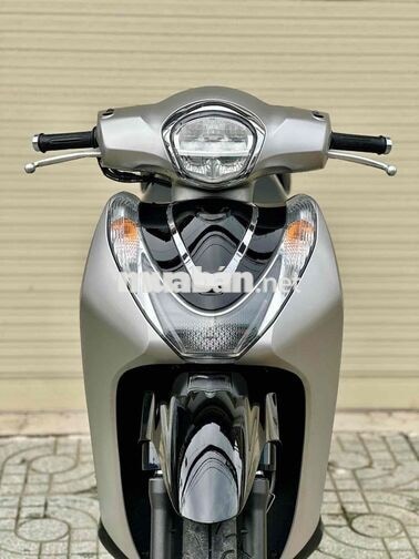 Honda SH Mode 2023 Bạc Đúng đồng hồ