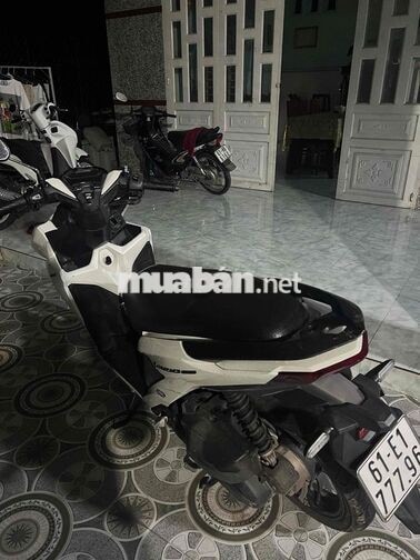 Honda Vario Trắng Thể thao