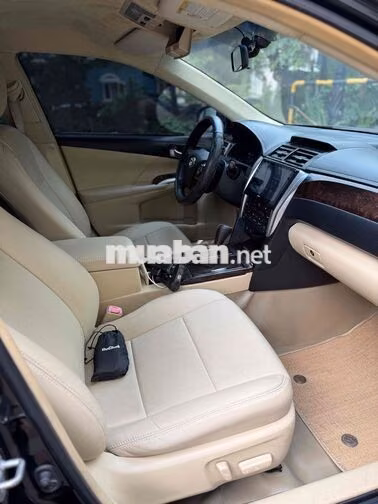 Toyota Camry 2.0E 2016 Đen 131.000km