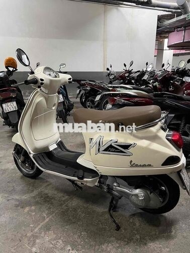 Piaggio Vespa LX 125 Trắng