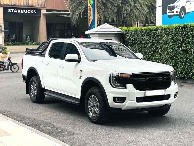 Ford Ranger XLS 4x2 2024 Trắng 40.000km