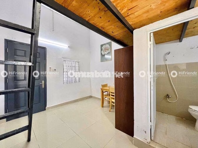 CHDV DUPLEX CỬA SỔ TRỜI, FULL NỘI THẤT QUA ĐH HỒNG BÀNG CHỈ 4P ĐI XE