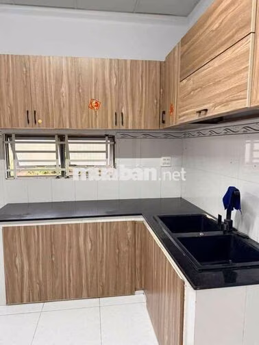cho thuê nhà góc 2 mặt tiền kdc hưng phú 1 - phù hợp kinh doanh và ở