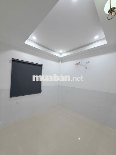 Nhà 2 lầu 3PN hẻm đường Trần Hưng Đạo chỉ 7,5 triệu