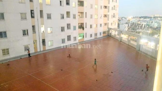 Chính chủ cho thuê căn hộ CC HQC Hóc Môn