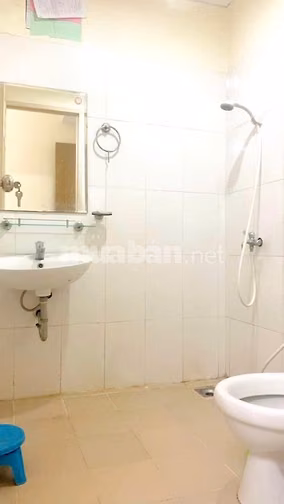 Chính chủ cho thuê căn hộ CC HQC Hóc Môn