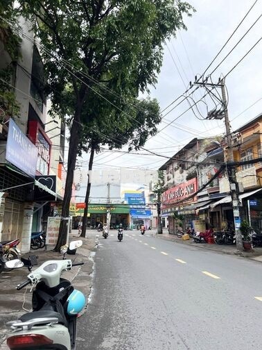 Nhà 1 LẦU mới mặt tiền KD Thạch Lam,P. Phú Thanh, Q. Tân Phú.Dt 4,5*18