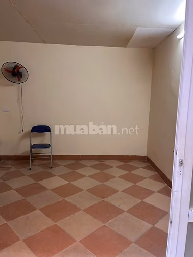 Nguyễn Trãi 30m, MT 4m, gác xép, ngõ thông ô tô tránh, 30m ra ga VĐ3