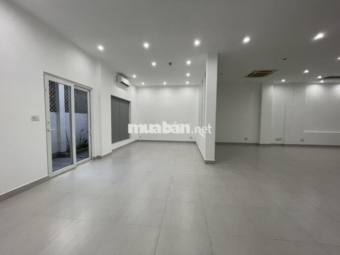 NHÀ ĐƯỜNG TRƯỜNG SƠN DIỆN TÍCH: 7X20M TRỆT 2 LẦU CHO THUÊ