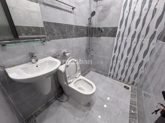 Mở bán 2 B.thự mini (góc 2 m.tiền),Lửng,04 tầng, hẻm 8m Huỳnh Văn Bánh