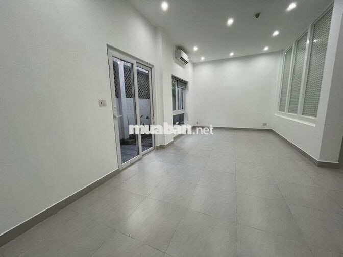 NHÀ ĐƯỜNG TRƯỜNG SƠN DIỆN TÍCH: 7X20M TRỆT 2 LẦU CHO THUÊ