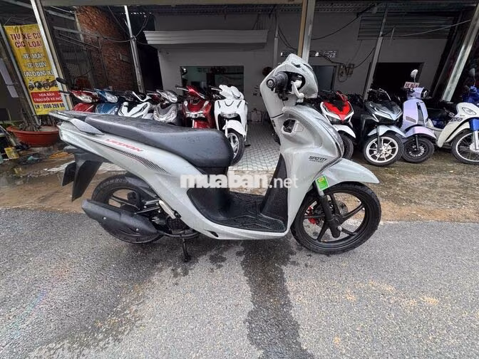 Honda Vision 2024 Xám 2000 km
