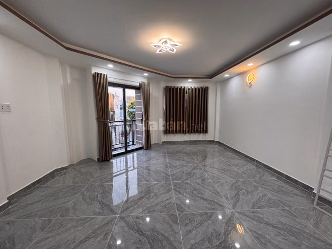 Mở bán 2 B.thự mini (góc 2 m.tiền),Lửng,04 tầng, hẻm 8m Huỳnh Văn Bánh