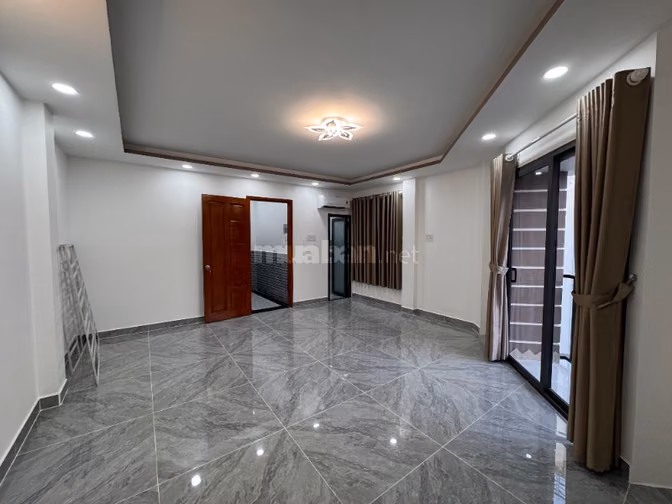 Mở bán 2 B.thự mini (góc 2 m.tiền),Lửng,04 tầng, hẻm 8m Huỳnh Văn Bánh