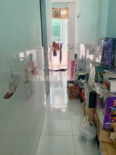Nhà Bán Hẽm Pham Xích Long, Quân 11. Diện tích : 4,3 x 13m