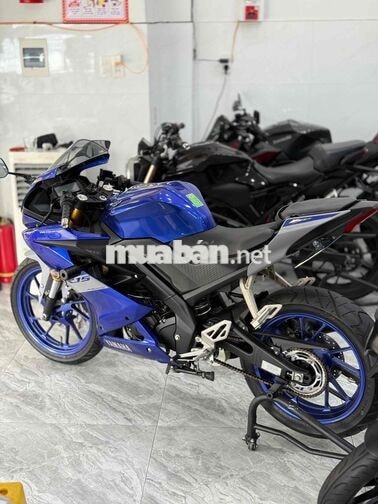 Yamaha R15 V3 siêu lướt 5.000km đăng kí 2021