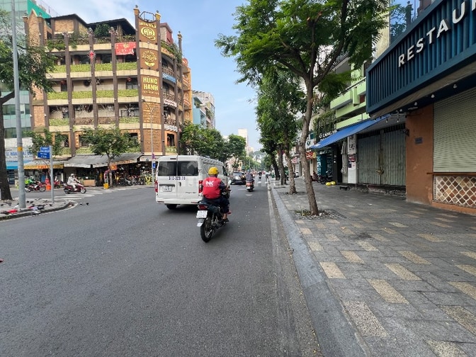 ✨ GÓC 2 MẶT TIỀN THOÁNG 114 YERSIN - QUẬN 1 KINH DOANH SẦM UẤT