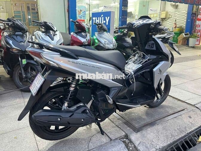 Honda Air Blade 2017 Bạc Đã sử dụng