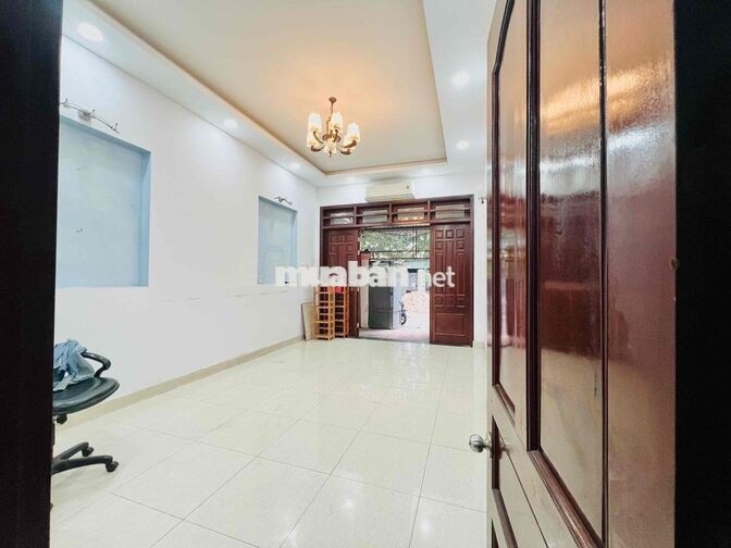 CHO THUÊ NHÀ 554/39 SÁT BỆNH VIỆN THỐNG NHẤT