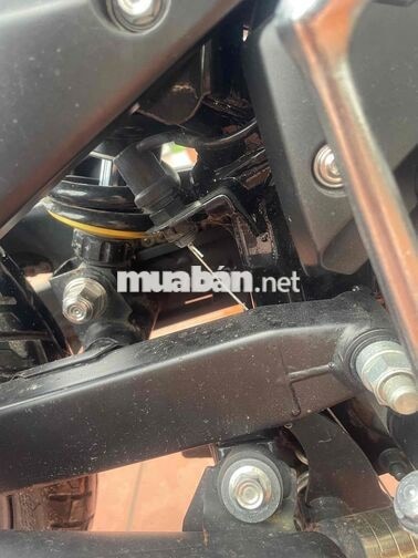 Yamaha Spark 2010 Côn tay Đen