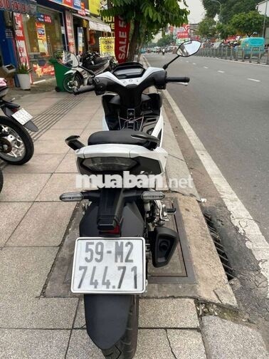 Honda Winner V3 2023 Trắng đen Việt Nam 90% mới