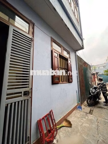 CHO THUÊ NHÀ RIÊNG 4 NGỦ FULL NỘI THẤT NGÕ 29 KHƯƠNG HẠ – 12 TRIỆU