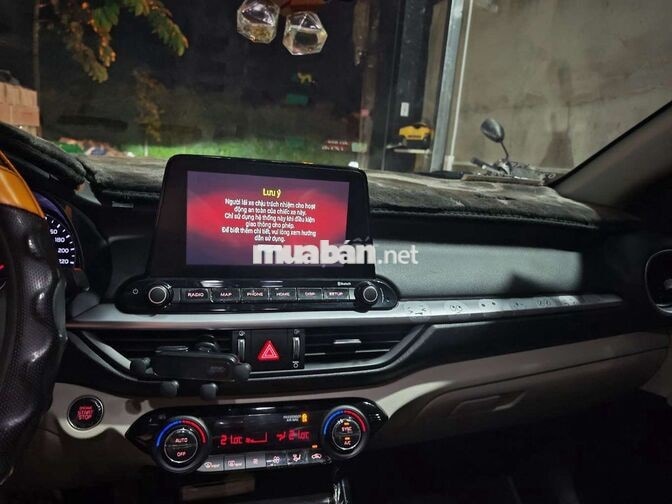 KIA K3 LUXURY 1.6 2022 Đỏ Dưới 20.000km