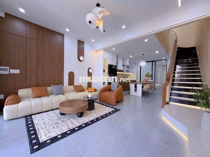 Cần cho thuê nhà đẹp 3 tầng đường Thanh Lương 18, Hòa Xuân 