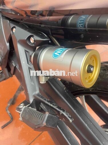 Yamaha Spark 2010 Côn tay Đen