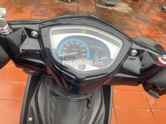 Yamaha Spark 2010 Côn tay Đen