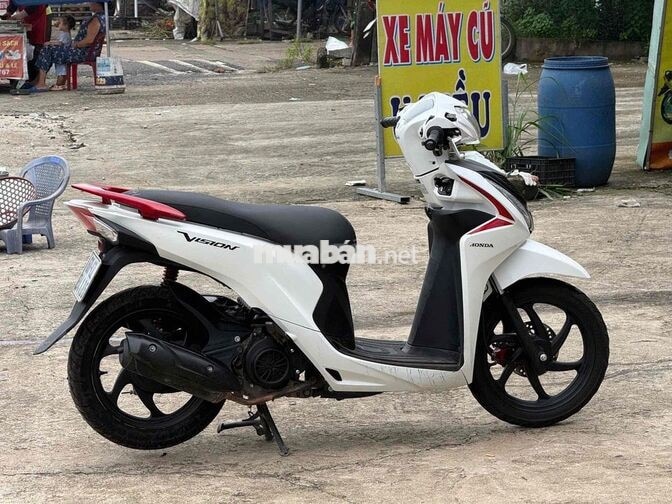 Honda Vision 2015 Trắng