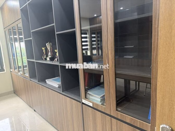 CHO THUÊ VĂN PHÒNG KINH DOANH 80m²/sàn ,Nhà 5 tầng có thang máy