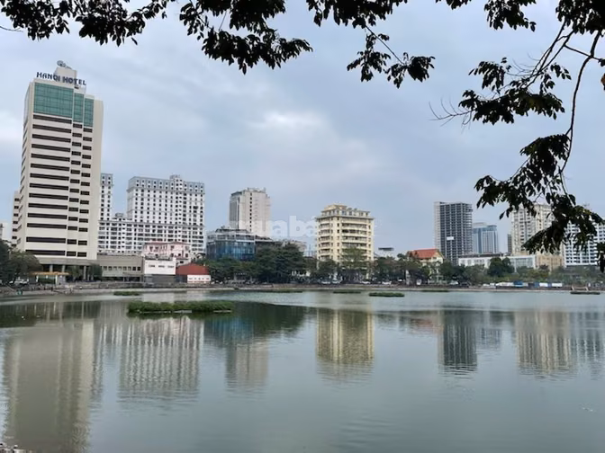 Cho Thuê MBKD Tầng 1 Nhà B1 Phố Trần Huy Liệu, Giảng Võ, HN