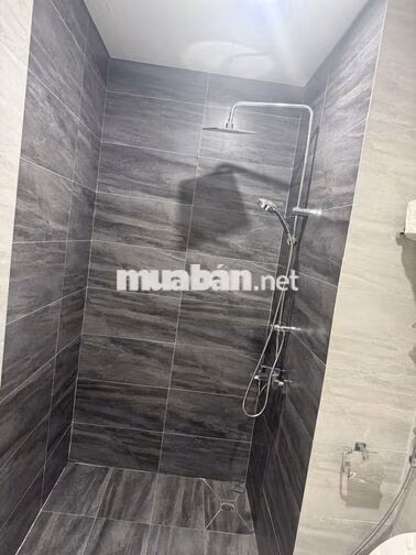 CHO THUÊ VĂN PHÒNG KINH DOANH 80m²/sàn ,Nhà 5 tầng có thang máy