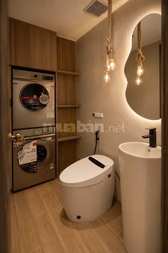 Chính chủ cho thuê nhà hxh Thoại Ngọc Hầu Q.Tân Phú - 5pn 4wc - 30tr