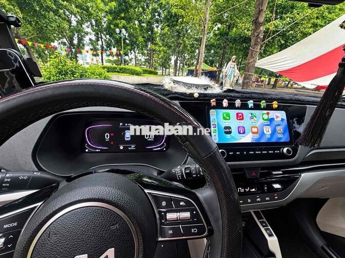 Kia Carens KY Luxury 2025 Trắng 16000 km