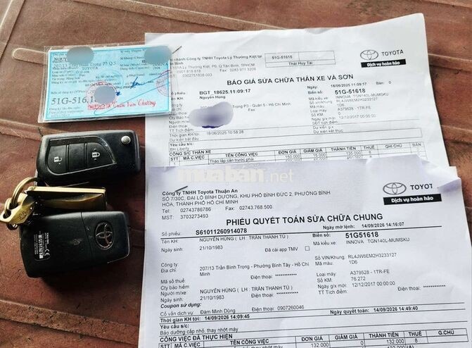 Toyota Innova 2.0E 2017 Số sàn Bạc 76.000 km