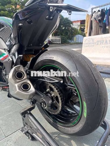 Kawasaki Z1000R 2019 Đen, Xanh lá 7000 km