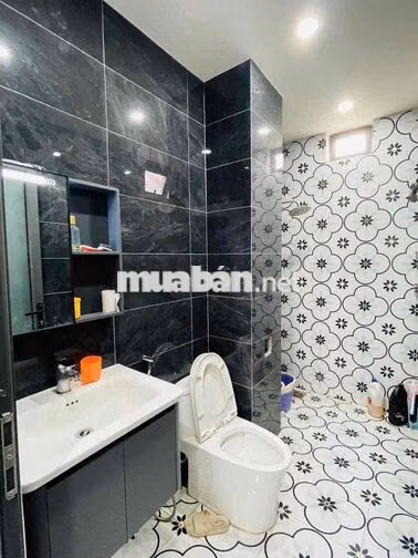 144 ✨ 🏡 CHO THUÊ NHÀ SÂN VƯỜN 2 TẦNG MẶT TIỀN HÓI KIỂNG