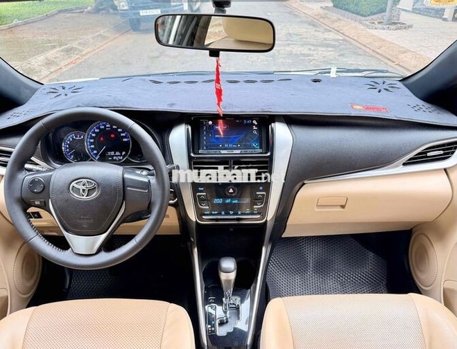 TOYOTA YARIS 1.5G 2019 NHẬ THÁI 1 CHỦ MUA MỚI