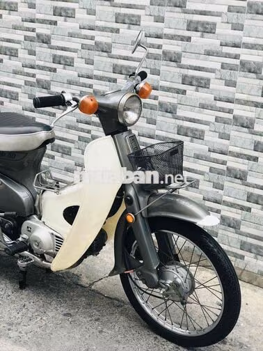 Honda Cub cánh én 50cc . Bstp 9 chủ