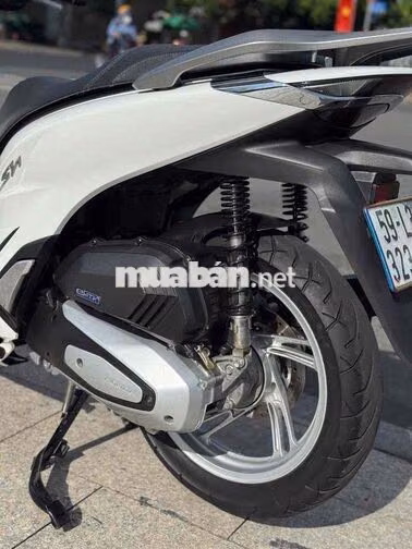 SH 150 ABS 2022 Trắng bạc đen 9.000km bstp