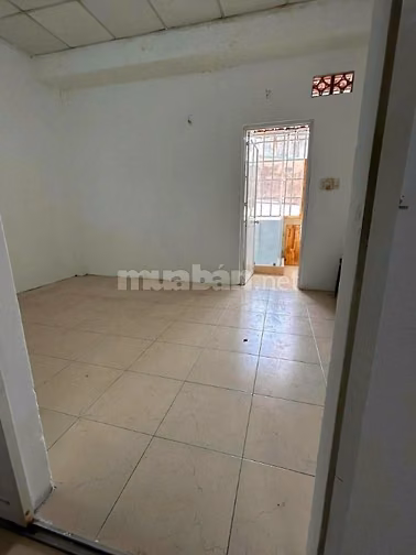 Nhà hẻm xe hơi Quang Trung, 5mx20m, lầu, 3PN, 3WC, sân rộng để xe hơi