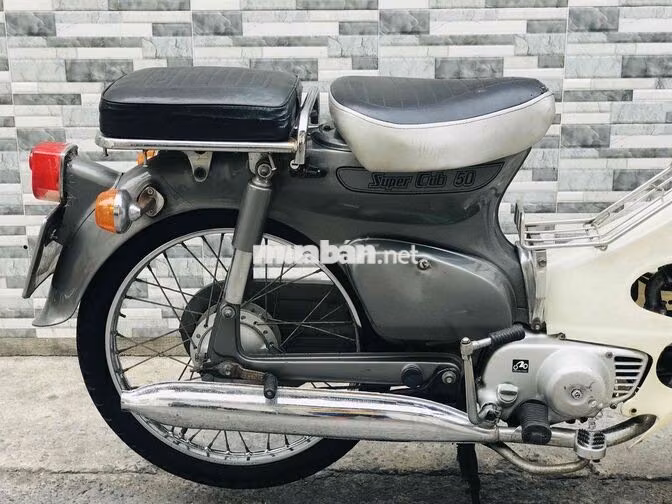 Honda Cub cánh én 50cc . Bstp 9 chủ