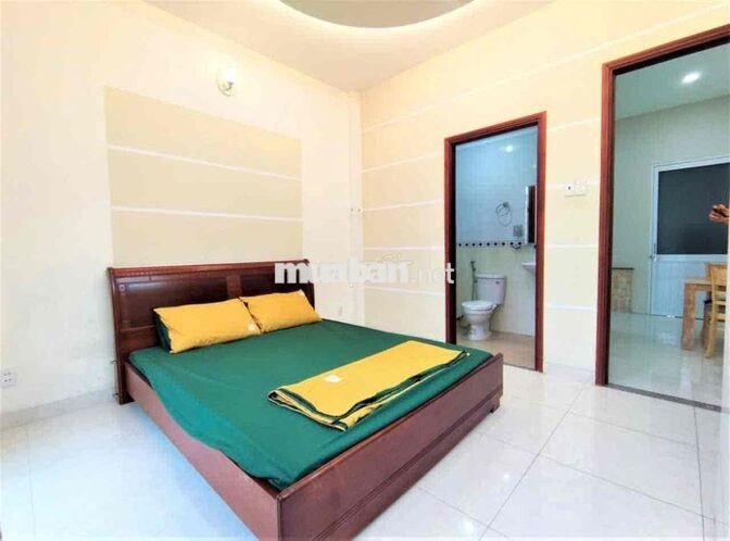 🔥Etown Cộng Hoà - Căn Hộ 1 Phòng Ngủ Tách Bếp 2 Bancol Thang Máy Mới
